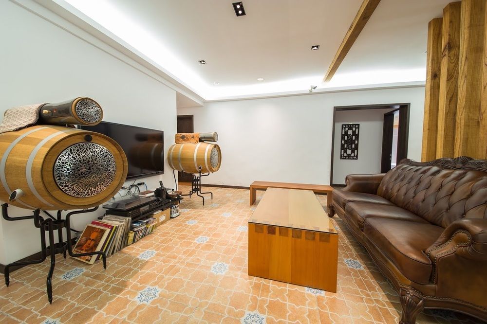 Hou Shan Ren Jia B&B Luye Bagian luar foto