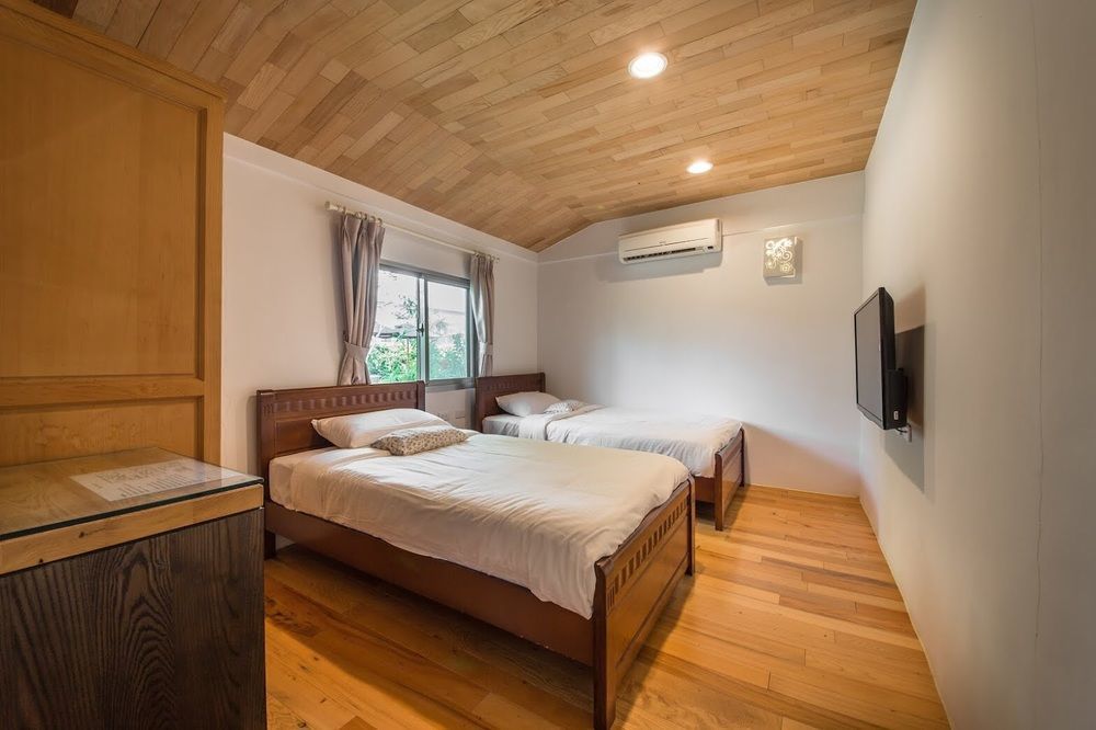 Hou Shan Ren Jia B&B Luye Bagian luar foto