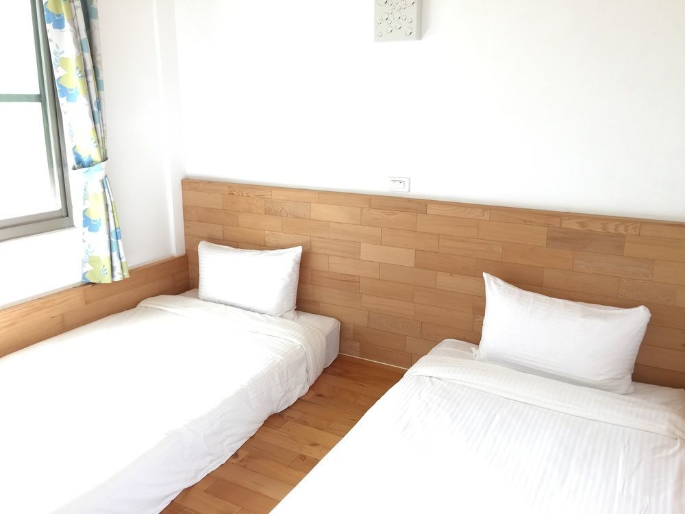 Hou Shan Ren Jia B&B Luye Bagian luar foto